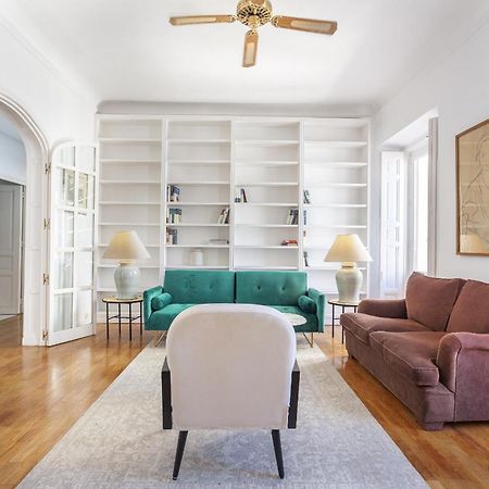 Apartamento Paseo Del Prado II En Мадрид Екстериор снимка