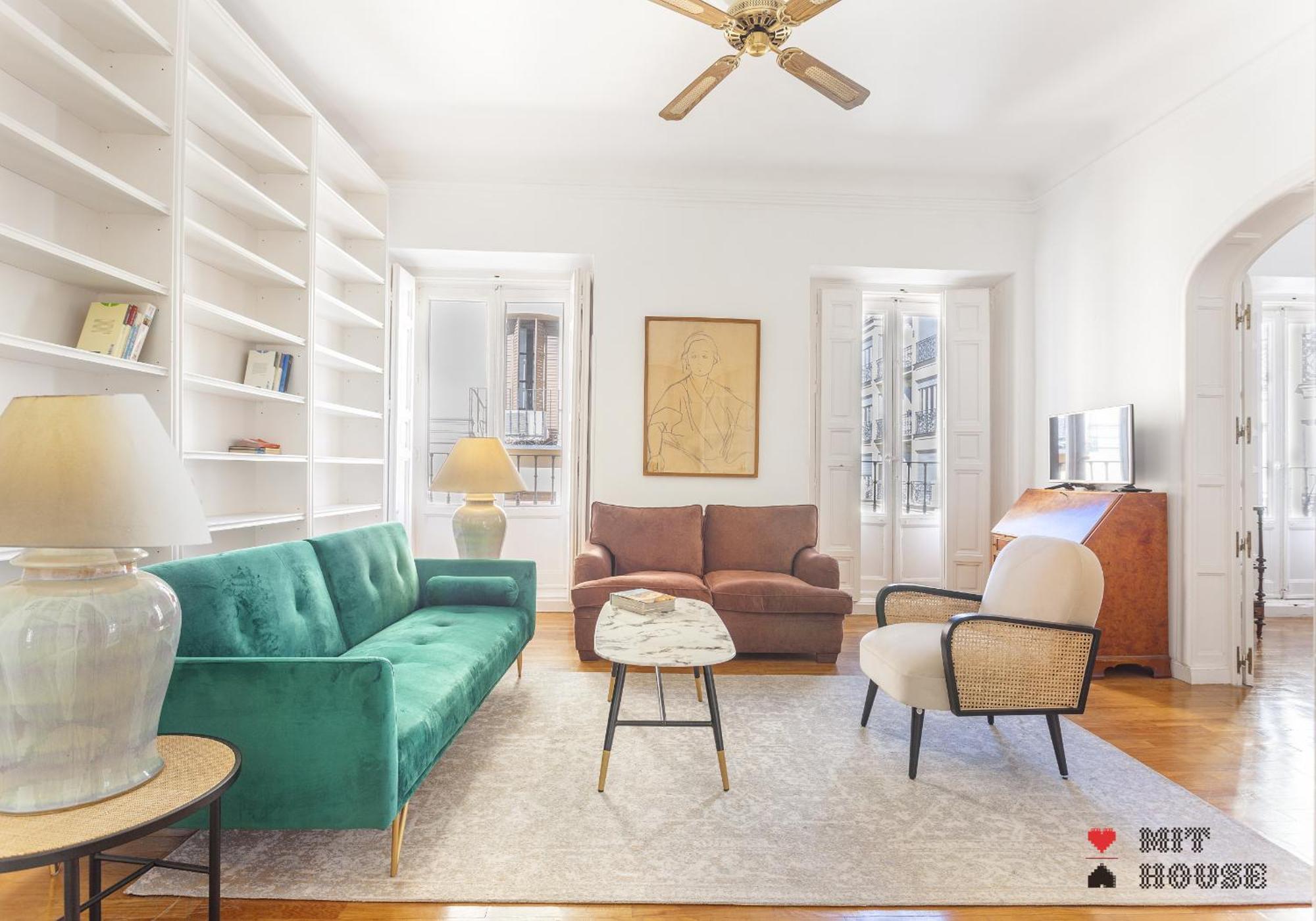 Apartamento Paseo Del Prado II En Мадрид Екстериор снимка